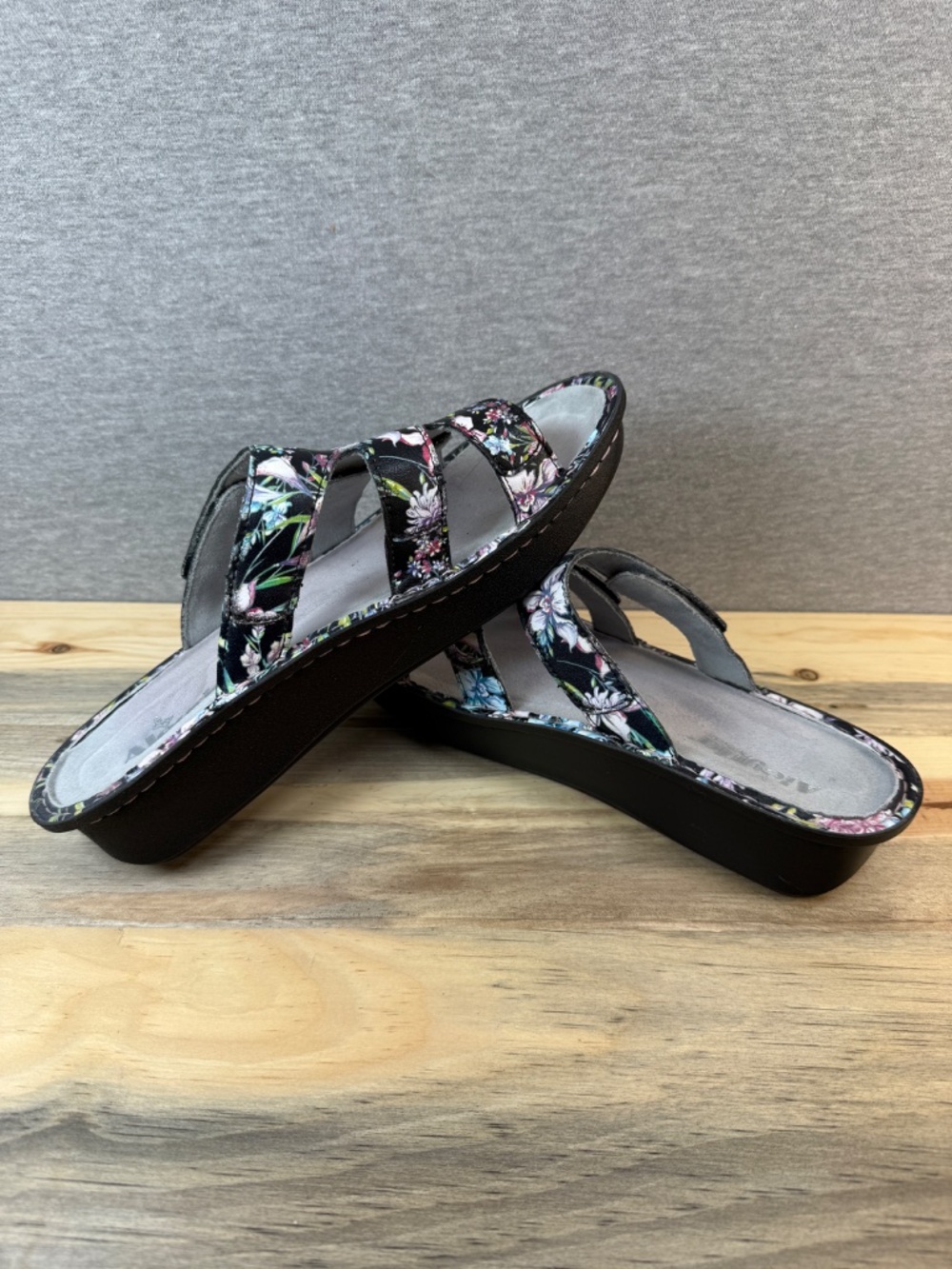 Alegria Leather Floral Sandals Black Butterfly Velcro Closure Size 11 EU 42 - Picture 8 of 16